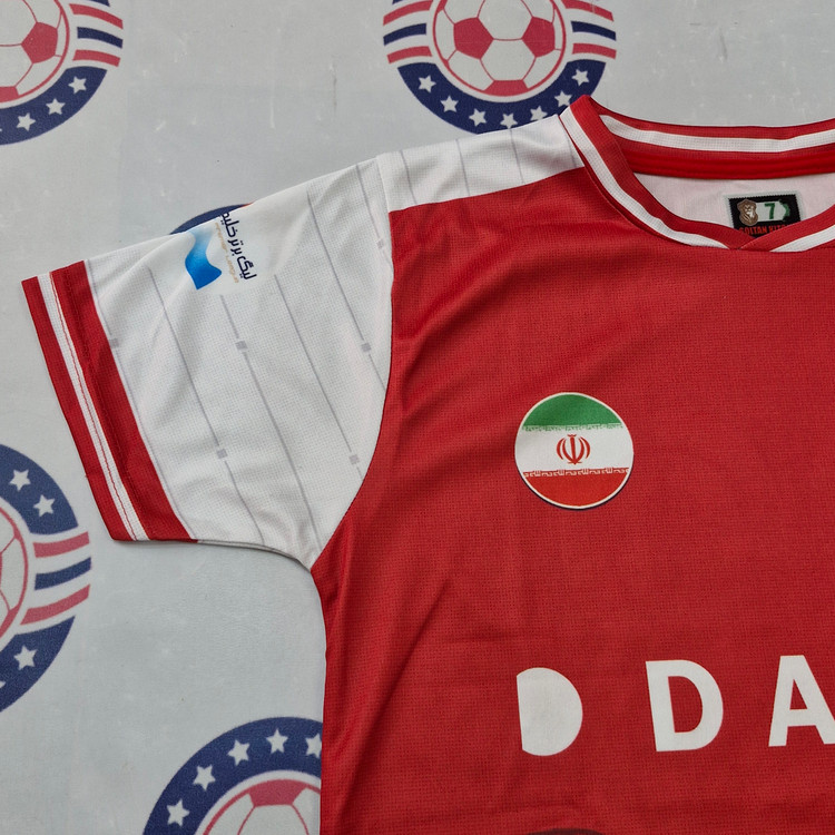 پیراهن شورت پسرانه اول پرسپولیس فصل ۱۴۰۵ بیفوما